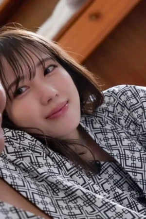 Bị cô cấp dưới xinh đẹp gạ chịch trong chuyến công tác