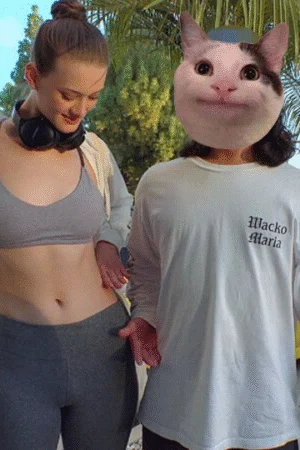 Chịch em siêu mẫu hot girl bóng rổ cao 1m90 khi đi dạo ở Los Angeles