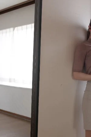 Em nhân viên bds thích cướp chồng của khách hàng