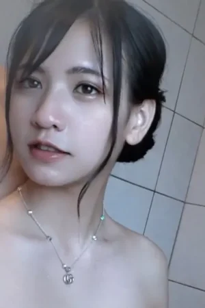 Vừa quen được em gái xinh cực phẩm qua mạng, rồi địt ẻm trong quán cà phê