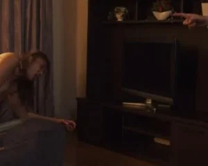 Nhờ cấp dưới khám bệnh cho vợ và cái kết